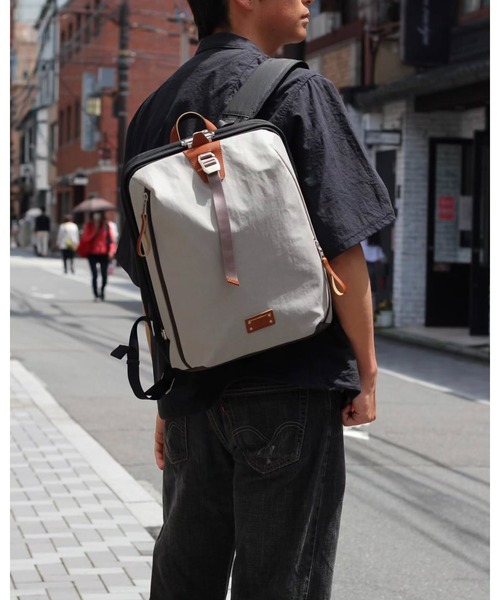 master-piece（マスターピース）の「master-piece / Bump バックパック  / No.04070（バックパック/リュック・メンズ・ブラック/ネイビー/ベージュ/グレー/カーキ・FREE）」の2枚目の写真