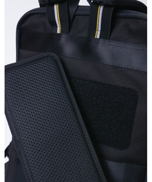 master-piece（マスターピース）の「master-piece / Bump バックパック  / No.04070（バックパック/リュック・メンズ・ブラック/ネイビー/ベージュ/グレー/カーキ・FREE）」の9枚目の写真