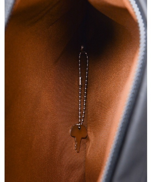 master-piece（マスターピース）の「master-piece / Bump バックパック  / No.04070（バックパック/リュック・メンズ・ブラック/ネイビー/ベージュ/グレー/カーキ・FREE）」の13枚目の写真