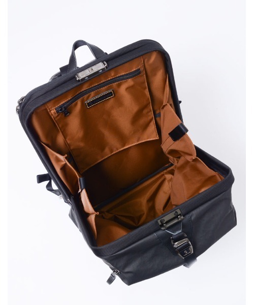 master-piece（マスターピース）の「master-piece / Bump バックパック  / No.04070（バックパック/リュック・メンズ・ブラック/ネイビー/ベージュ/グレー/カーキ・FREE）」の15枚目の写真