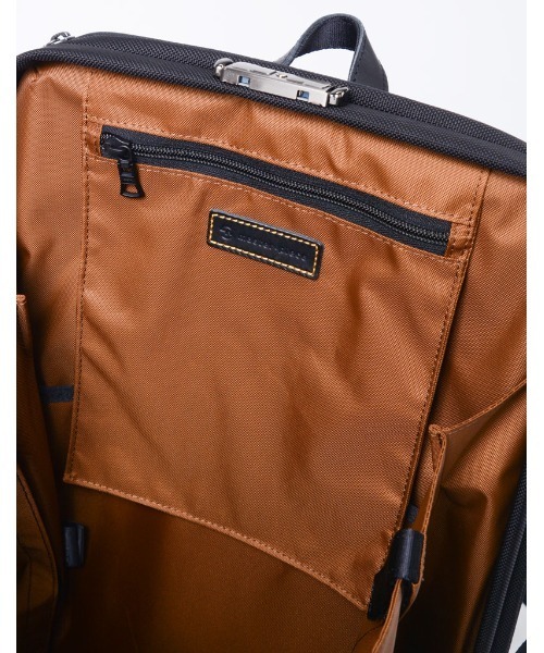 master-piece（マスターピース）の「master-piece / Bump バックパック  / No.04070（バックパック/リュック・メンズ・ブラック/ネイビー/ベージュ/グレー/カーキ・FREE）」の16枚目の写真
