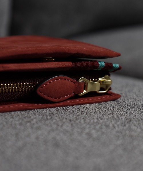 FUNALIVE（ファンアライブ）の「Bianchi ヌバック革ラウンドファスナー二つ折り財布（財布・メンズ・ワインレッド・フリー）」の14枚目の写真