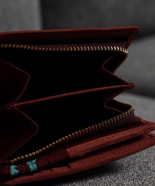 FUNALIVE（ファンアライブ）の「Bianchi ヌバック革ラウンドファスナー二つ折り財布（財布・メンズ・ワインレッド・フリー）」の16枚目の写真