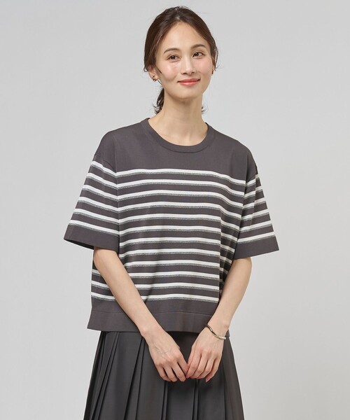 J.PRESS Ladies（J.プレス レディス）の「【一枚で着映え】COTTON ACETATE DRY ニット Tシャツ（ニット/セーター・レディース・オレンジ系1/ダークブラウン系1/ベージュ系1・SMALL）」の2枚目の写真