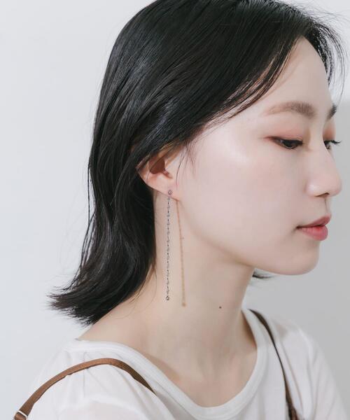 SMELLY(スメリー)の「ステンレス2WAYペタルチェーンピアス(ピアス(両耳用)・レディース・シルバー・-)」の3枚目の写真