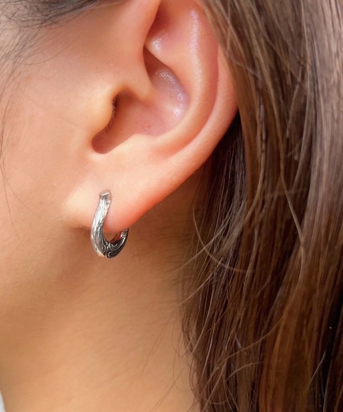 IRIEBEACH（アイリービーチ）の「Horseshoe pierce/【ハワイアンジュエリー】【サージカルステンレス】【金属アレルギー対応】【IRIEBEACH / アイリービーチ】つけっぱなしOK（ピアス（片耳用）・レディース・ゴールド/シルバー/ピンク・FREE）」の6枚目の写真