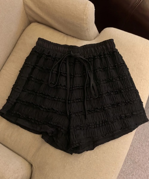 yuue' ( wear )（ユーイ）の「レースフリルショートパンツ（その他パンツ・レディース・ホワイト/ブラック・FREE）」の2枚目の写真