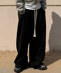 ATTENTIONROW（アテンションロー）の「エディション10. ロープワイドストッパートレーニングパンツ (ブラック)（スウェットパンツ）」