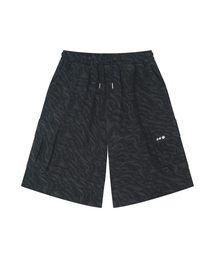 TONSIL（トンスル）の「タイガーカモバミューダパンツブラック（その他パンツ）」