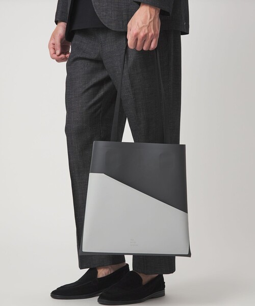 THE ART OF CARRYING(ジアートオブキャリング)の「【別注】<THE ART OF CARRYING>GLR PAPER A TOTE トートバッグ(トートバッグ・メンズ・ダークグレー/ブラック・FREE)」の3枚目の写真