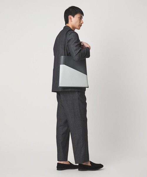 THE ART OF CARRYING(ジアートオブキャリング)の「【別注】<THE ART OF CARRYING>GLR PAPER A TOTE トートバッグ(トートバッグ・メンズ・ダークグレー/ブラック・FREE)」の6枚目の写真