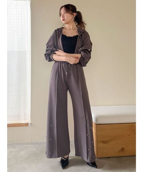 dazzlin(ダズリン)の「ヘムビジュースウェットパンツ(スウェットパンツ・レディース・ブラウン/ピンク/アイボリー・MEDIUM/SMALL)」の22枚目の写真