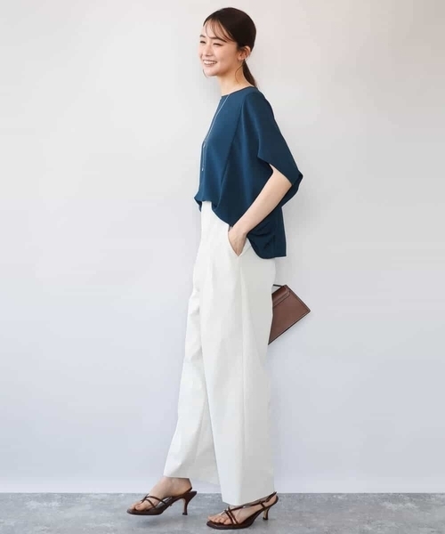 MK MICHEL KLEIN（エムケーミッシェルクラン）の「[接触冷感/洗える]バレル風シルエットストレッチパンツ（スラックス・レディース・カーキブラウン/ベージュ・38）」の11枚目の写真
