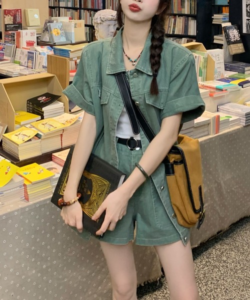 FAVORITO(ファヴォリート)の「デニムジャケットショートパンツセットアップ(セットアップ・レディース・グリーン・S/M/L)」の1枚目の写真