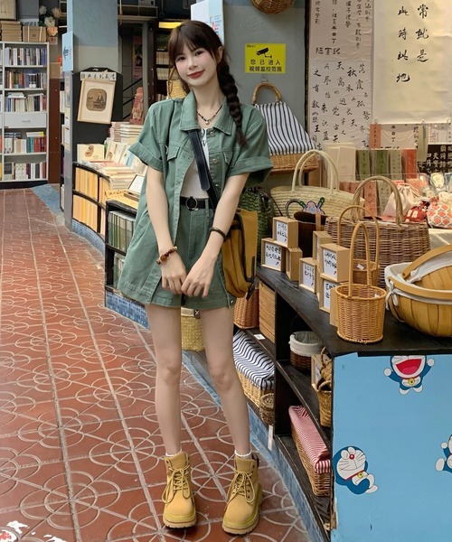 FAVORITO(ファヴォリート)の「デニムジャケットショートパンツセットアップ(セットアップ・レディース・グリーン・S/M/L)」の9枚目の写真