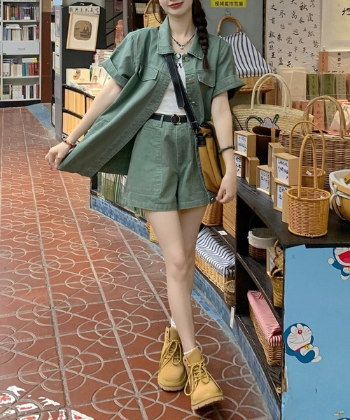 FAVORITO(ファヴォリート)の「デニムジャケットショートパンツセットアップ(セットアップ・レディース・グリーン・S/M/L)」の7枚目の写真