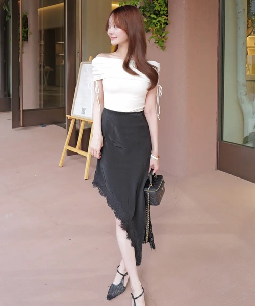 EIMY ISTOIRE(エイミーイストワール)の「PAPILLON JACQUARD SKIRT(スカート・レディース・ブラック/バーガンディー・36/38)」の2枚目の写真
