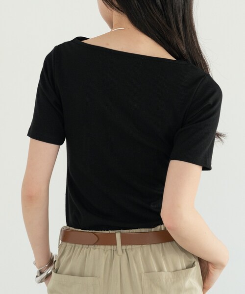 GALLEST(ギャレスト)の「オフショルハーフスリーブカットソー(Tシャツ/カットソー・レディース・ブラック/ホワイト/オリーブ・38)」の8枚目の写真