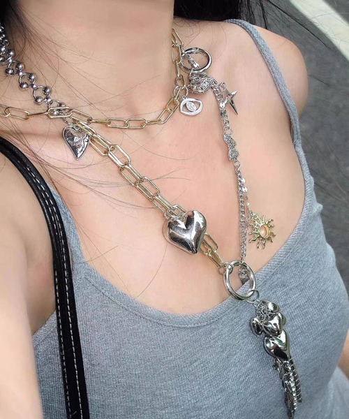LA VORAGINE(ラ ヴォラジネ)の「ハート.蝶々モチーフボリュームチェーンベルト(ベルト・レディース・Silver・FREE)」の20枚目の写真