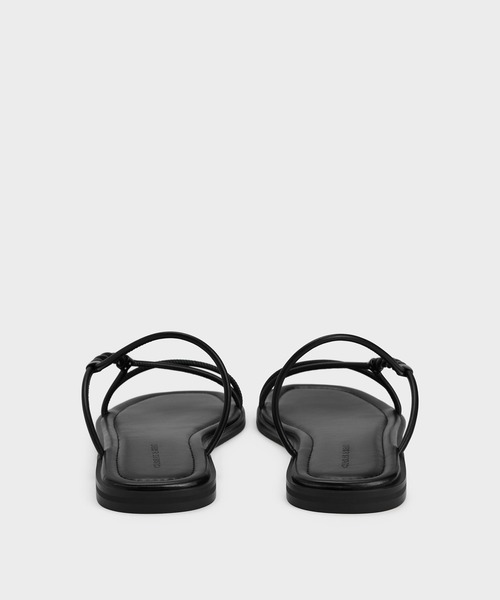 CHARLES & KEITH（チャールズ & キース）の「Fianna ファイナ ツイストストラップ スライドサンダル（サンダル・レディース・ベージュ/ブラック・24.5cm/23.5cm/23cm/22.5cm/25cm）」の12枚目の写真