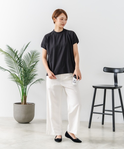 fort point(フォーポイント)の「【C-FORTPOINT/フォートポイント】【上品なモックネックデザイン 接触冷感機能付き】 モックネックフレンチスリーブTシャツ プチハイネック ボトルネック ひんやり涼しい 華奢見え(Tシャツ/カットソー・レディース・ブラック/オフホワイト/ブラウン/グリーン・FREE)」の22枚目の写真