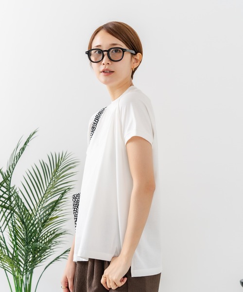 fort point(フォーポイント)の「【C-FORTPOINT/フォートポイント】【上品なモックネックデザイン 接触冷感機能付き】 モックネックフレンチスリーブTシャツ プチハイネック ボトルネック ひんやり涼しい 華奢見え(Tシャツ/カットソー・レディース・ブラック/オフホワイト/ブラウン/グリーン・FREE)」の15枚目の写真