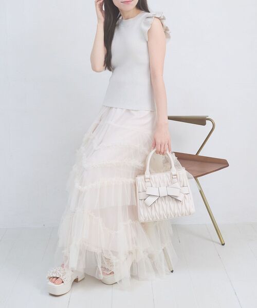 MAJESTIC LEGON(マジェスティックレゴン)の「ショルダーフリルノースリーブニット(ニット/セーター・レディース・アイボリー/ライトグレー/ブラック/ピンク・MEDIUM)」の16枚目の写真