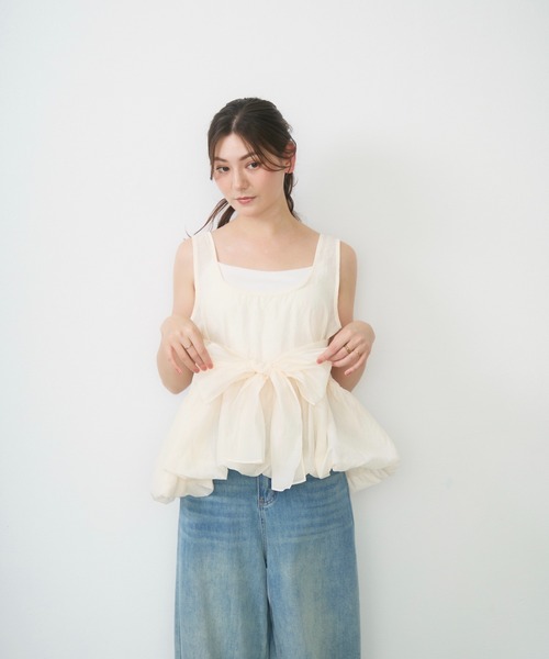 Lunea(ルネア)の「2wayリボンペプラムトップス / ribbon detail peplum top(タンクトップ・レディース・アイボリー/ブラック・FREE)」の14枚目の写真