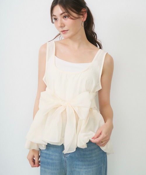 Lunea(ルネア)の「2wayリボンペプラムトップス / ribbon detail peplum top(タンクトップ・レディース・アイボリー/ブラック・FREE)」の13枚目の写真