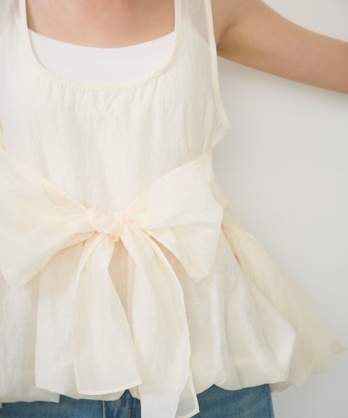 Lunea(ルネア)の「2wayリボンペプラムトップス / ribbon detail peplum top(タンクトップ・レディース・アイボリー/ブラック・FREE)」の16枚目の写真