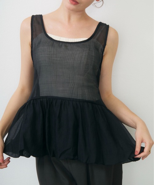 Lunea(ルネア)の「2wayリボンペプラムトップス / ribbon detail peplum top(タンクトップ・レディース・アイボリー/ブラック・FREE)」の10枚目の写真