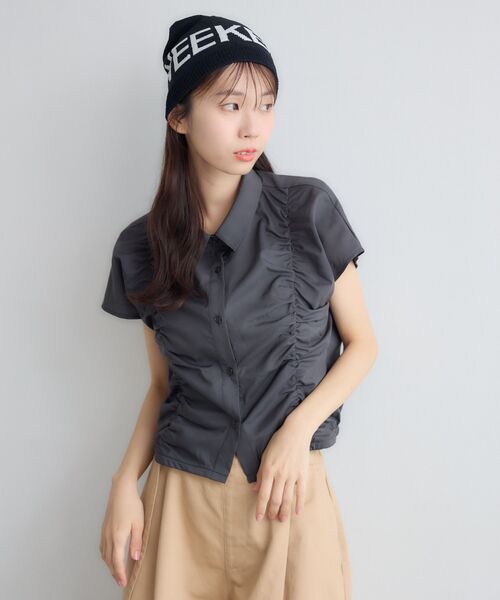 RETRO GIRL(レトロガール)の「フロントギャザーBL(シャツ/ブラウス・レディース・オフホワイト/ブルー/チャコールグレー・FREE)」の14枚目の写真
