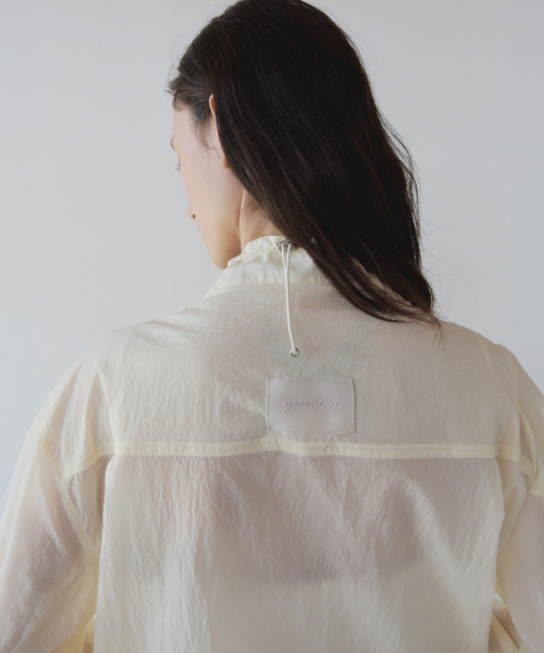 YEARNING（イヤニング）の「SHEER LIGHTWEIGHT ZIP-UP, BUTTER（ナイロンジャケット・レディース・その他・FREE）」の5枚目の写真