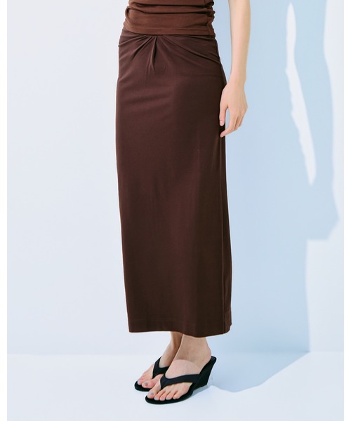 kiehtova(キエトヴァ)の「【kiehtova】NOBLE JERSEY SKIRT/ノーブル ジャージー スカート(スカート・レディース・ブラウン/ブラック・FREE)」の2枚目の写真