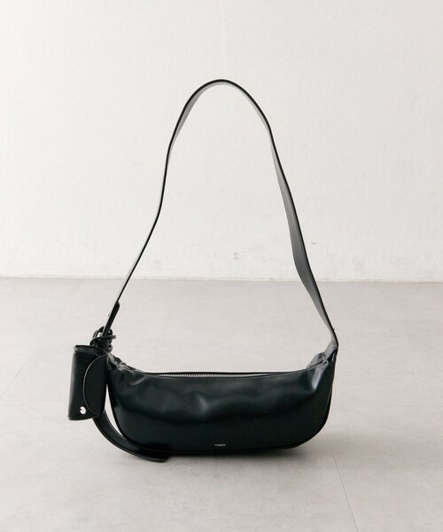 mystic（ミスティック）の「《WEB限定/RED》ハーフムーンショルダーBAG（ショルダーバッグ・レディース・ベージュ/レッド/ブラック・ONE SIZE）」の16枚目の写真