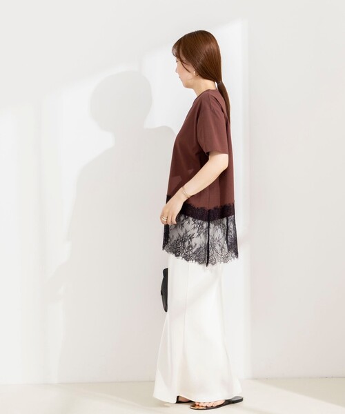 NOLLEY’S Sophi(ノーリーズソフィ)の「【BECシリーズ】ウォッシャブル裾レースイレヘムTシャツ(Tシャツ/カットソー・レディース・オフホワイト/ブラウン/ブラック・38)」の9枚目の写真