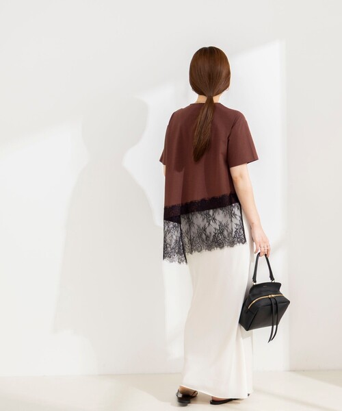 NOLLEY’S Sophi(ノーリーズソフィ)の「【BECシリーズ】ウォッシャブル裾レースイレヘムTシャツ(Tシャツ/カットソー・レディース・オフホワイト/ブラウン/ブラック・38)」の10枚目の写真