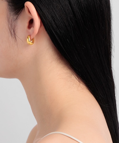 PLUS VENDOME(プラス ヴァンドーム)の「ドロップ_M キャッチレスピアス(ピアス(両耳用)・レディース・ゴールド/シルバー・ONE SIZE)」の12枚目の写真