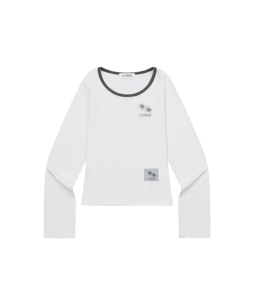 COIRIS(コイリス)の「ロラ スモールロゴ 配色 Uネック 長袖Tシャツ (10カラー)(Tシャツ/カットソー・レディース・チャコール/ブルー/グリーン/ブラウン/ネイビー/カーキ/ブラック/ホワイト/ライトグレー/スカイブルー・FREE)」の2枚目の写真