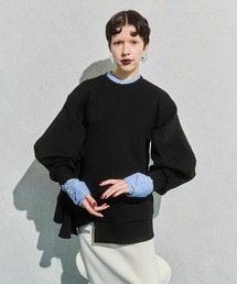 DOUBLE CURVE SLEEVE TOP