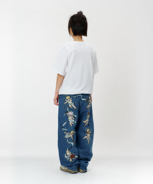 LAUGHER(ラファー)の「ラッパーシグネチャーロゴTシャツ - ホワイト(Tシャツ/カットソー・レディース・その他・MEDIUM/LARGE/X-LARGE)」の9枚目の写真