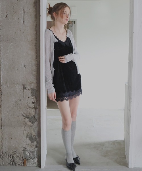Mili affinity(ミリアフィニティー)の「ベロアレースキャミワンピース(ワンピース・レディース・ブラック/ベージュ/ブラウン・FREE)」の22枚目の写真