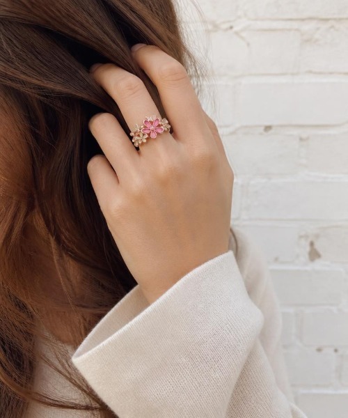 Burner(バーナー)の「【Sonu jewelry(ソヌジュエリー)】カラーフラワー ストレッチリング son-ring-34-9(リング・レディース・ブルー系その他/イエロー/レッド/ブラック/ブルー系その他4/ブルー系その他5/ブルー系その他3/ブルー系その他2/ブルー/パープル/ホワイト・FREE)」の1枚目の写真