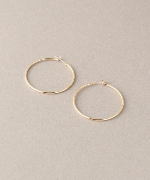 Lilas（リラ）の「1.5パイプ3.5cmルーフピアス K10（両耳）（ピアス（両耳用）・レディース・ゴールド・FREE）」の3枚目の写真