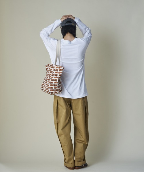 mintdesigns(ミントデザインズ)の「Mint City T-Shirt(Tシャツ/カットソー・レディース・グレー/ホワイト・2/5)」の4枚目の写真