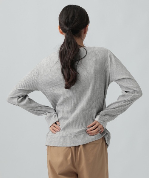 LEPSIM(レプシィム)の「ランダムテレコドッキングヘンリープルオーバー 1067563(Tシャツ/カットソー・レディース・ブラック/アイボリー/グレー・FREE)」の18枚目の写真