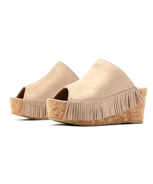 Discoat Parisien(ディスコートパリシアン)の「フリンジサボ(サンダル・レディース・ブラック/ベージュ/ネイビー・SMALL/MEDIUM/LARGE)」の2枚目の写真