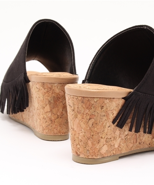 Discoat Parisien(ディスコートパリシアン)の「フリンジサボ(サンダル・レディース・ブラック/ベージュ/ネイビー・SMALL/MEDIUM/LARGE)」の9枚目の写真