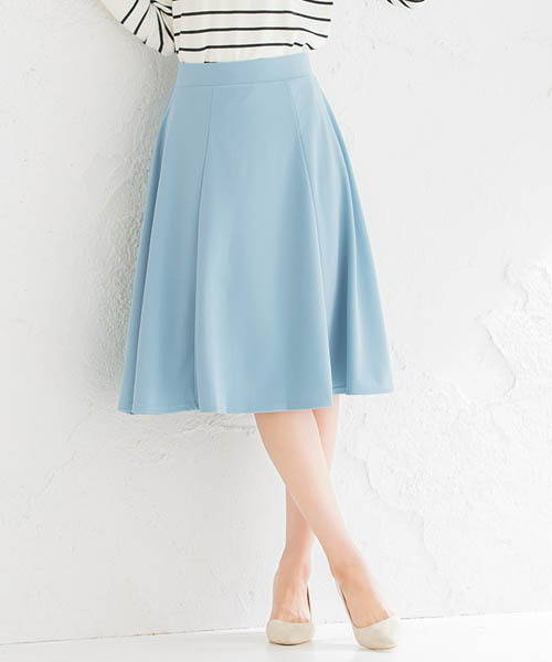 Pierrot（ピエロ）の「6面切替フレアスカート ロング丈（スカート・レディース・ネイビー/ブルー系その他/ベージュ/ブラック/ピンク系その他/グリーン系その他/グレー/オフホワイト/カーキ/ブルー系その他3/ボルドー/イエロー系その他/アクア/ピンク/モカ/ライトグレー/ミント/ライトブルー/ワインレッド/ブルー/ラベンダー/グリーン系その他2/レッド系その他・L/M）」の11枚目の写真