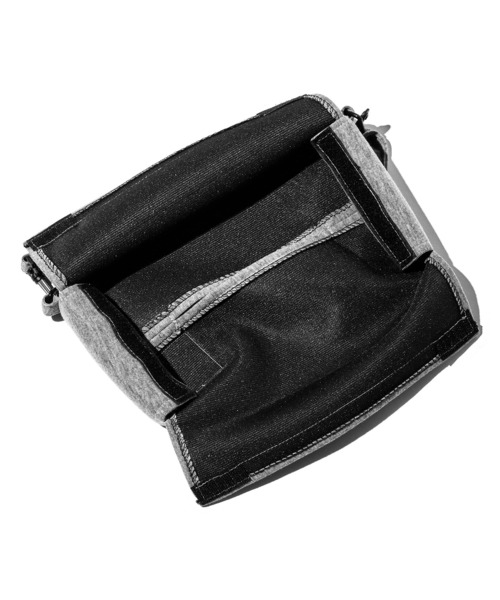 JACK & MARIE（ジャックアンドマリー）の「JKM　ティッシュカバー（アウトドアグッズ・レディース・ブルー/ダークグレー/グレー/オリーブドラブ・ONE SIZE）」の19枚目の写真